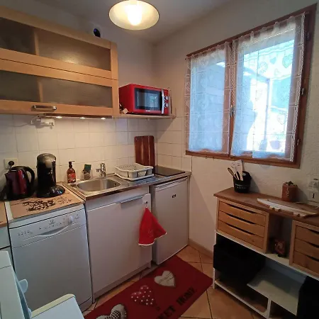 Apartment Avec Terrasse Et Parking Prive *
